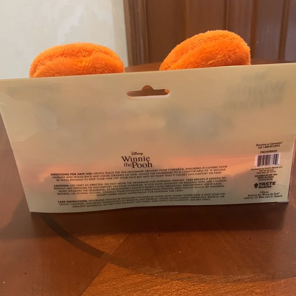 Disney Tigger Spa headband (new)
